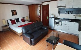 Patong Karlssons Hotel